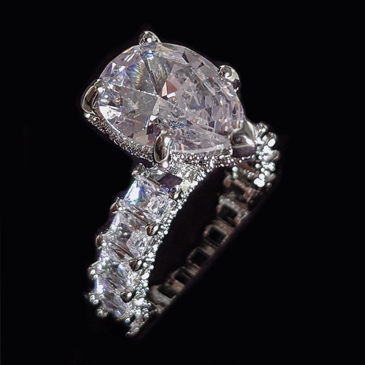 Big Tear Statement Ring