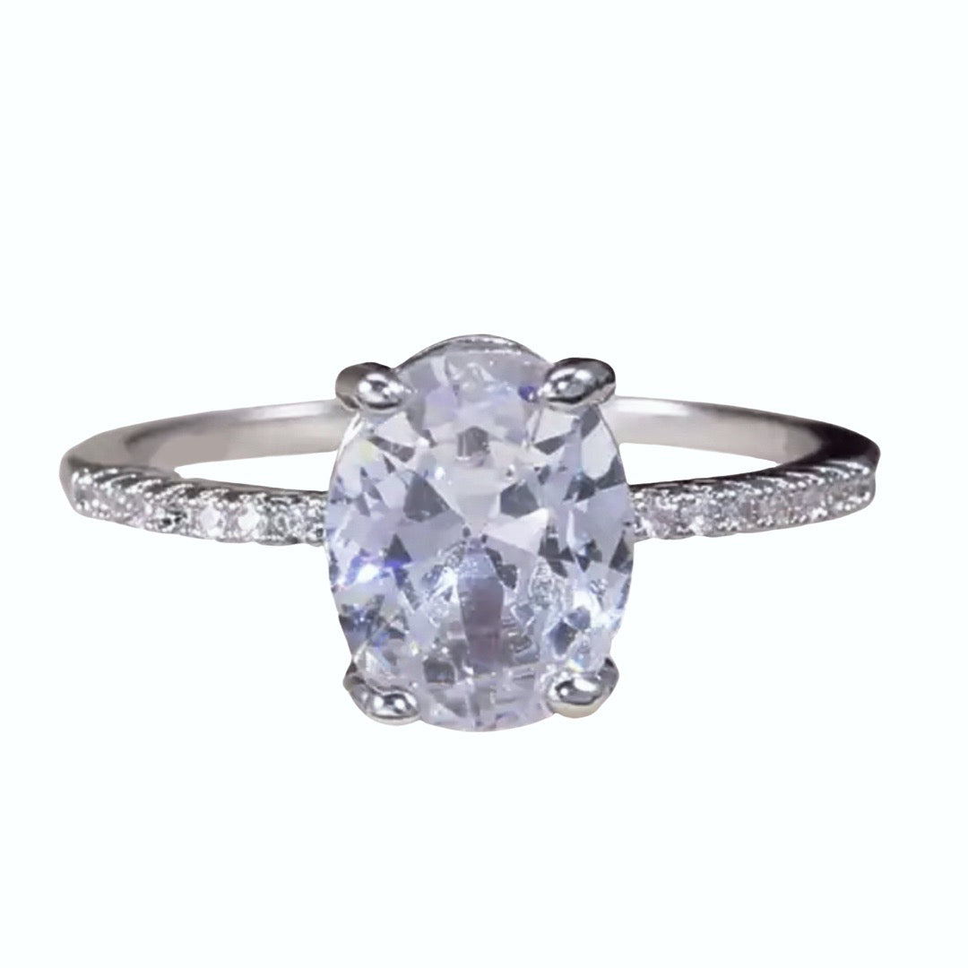 Load image into Gallery viewer, Big Oval Statement Ring
